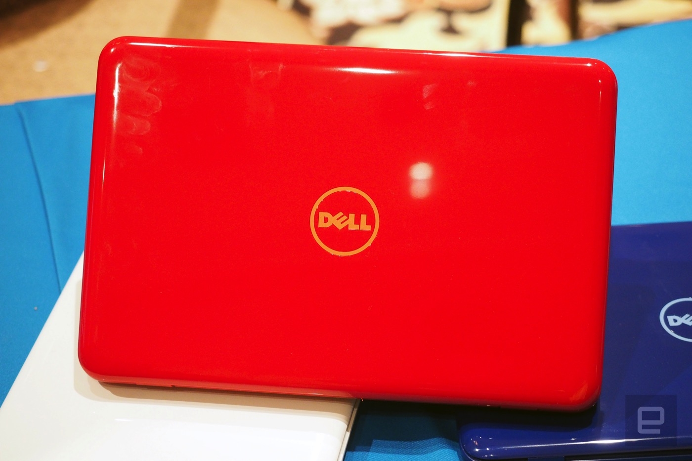 Dell 入門筆電 Inspiron 11 3000